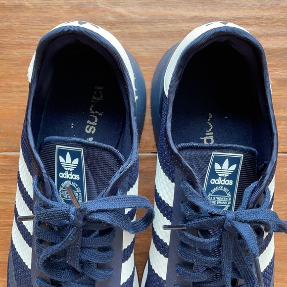 MENS NAVY ADIDAS SIZE 11 - Picture 2 of 6